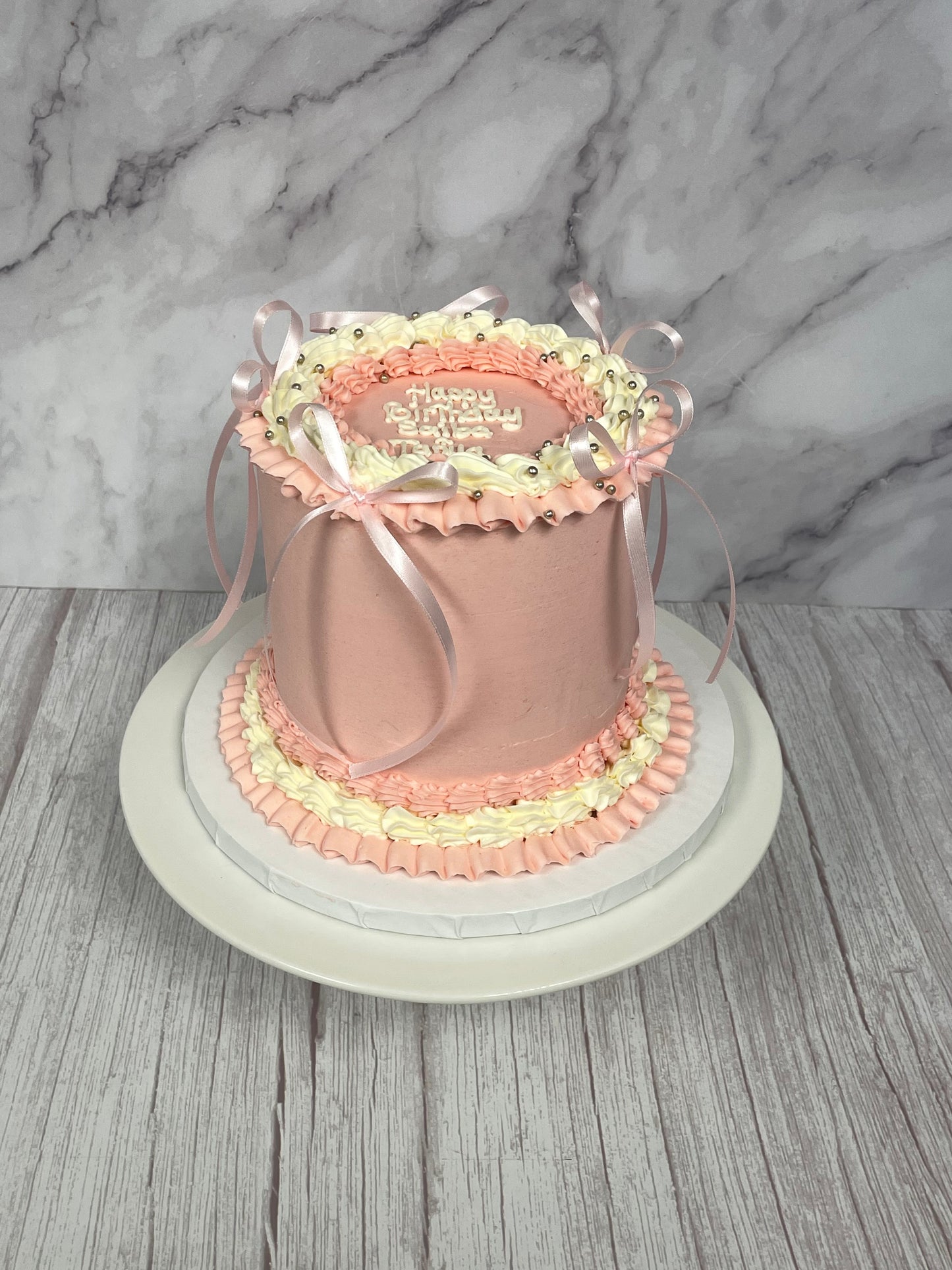 Customizable Vintage style cake