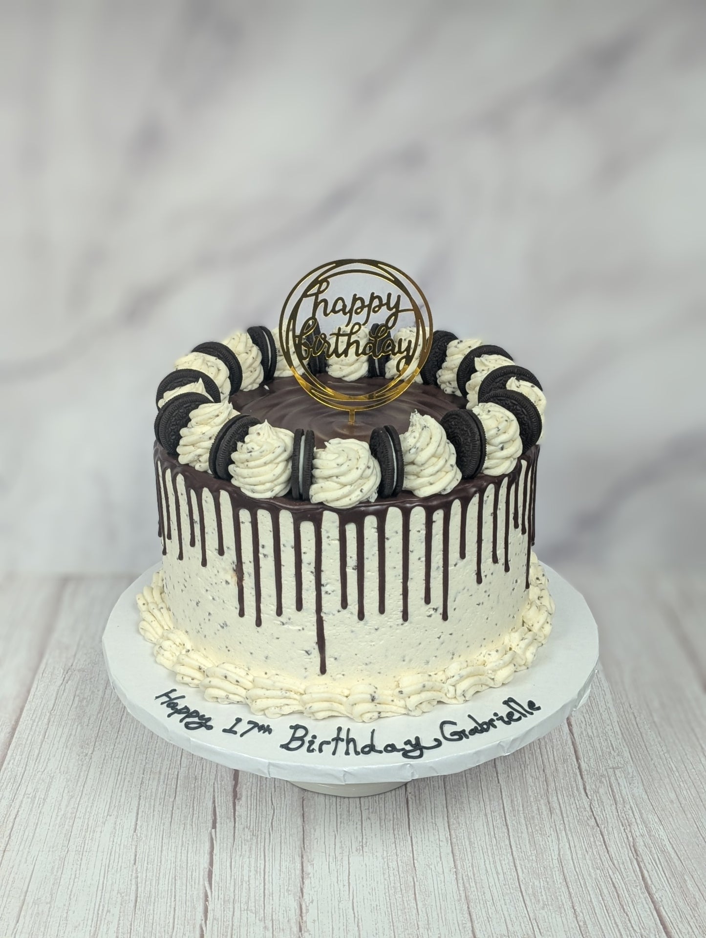 Cookies & Cream Cake