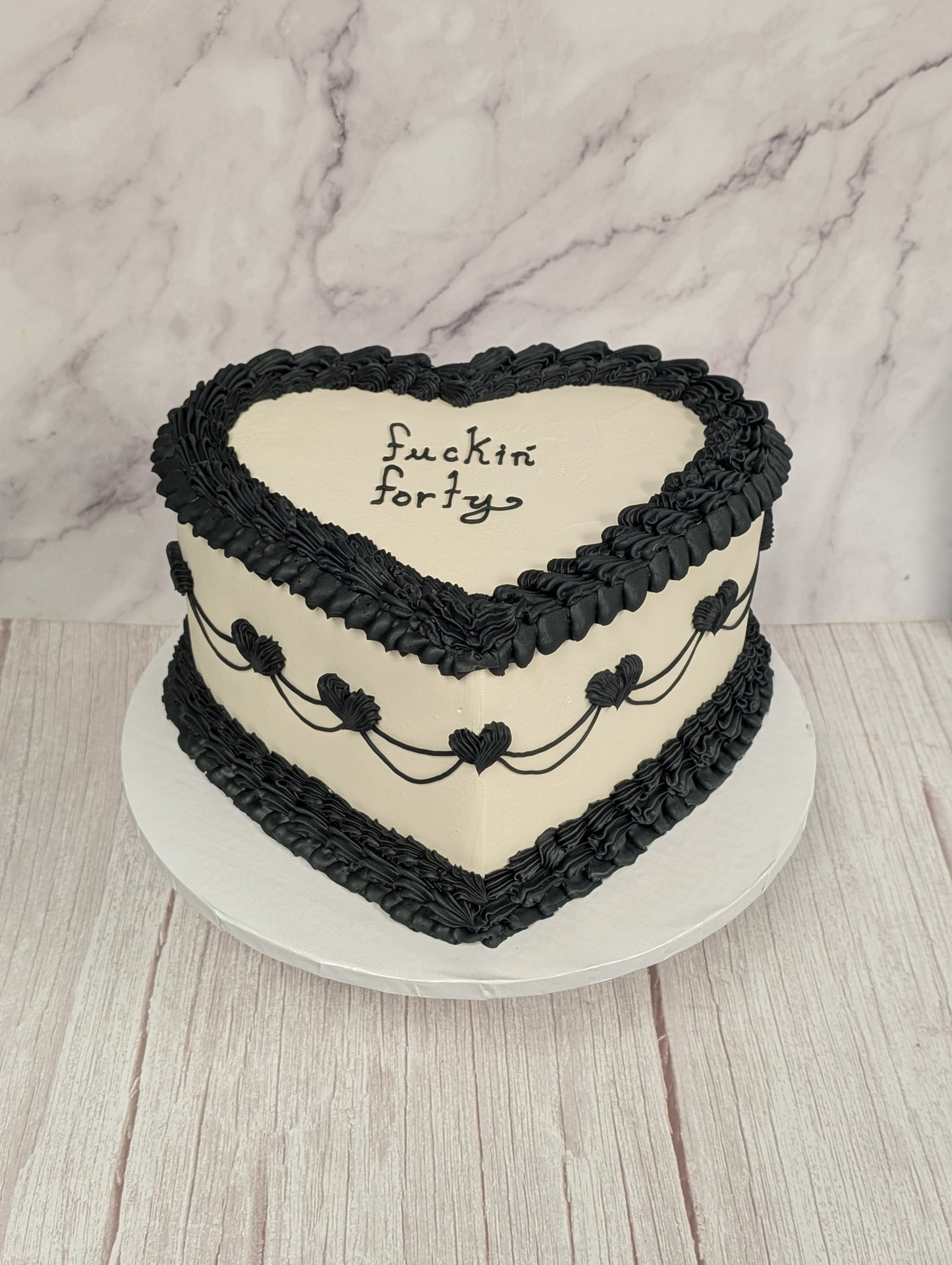 Customizable Vintage style cake