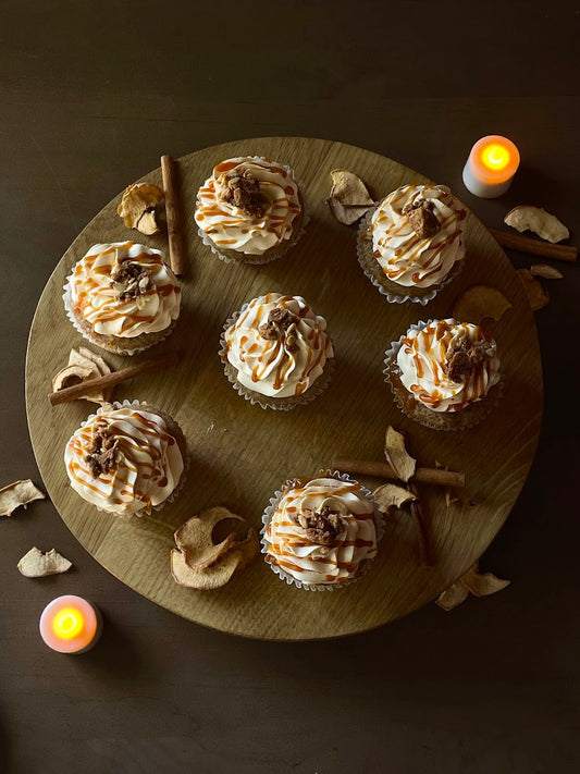 Filled Caramel Apple Cupcakes