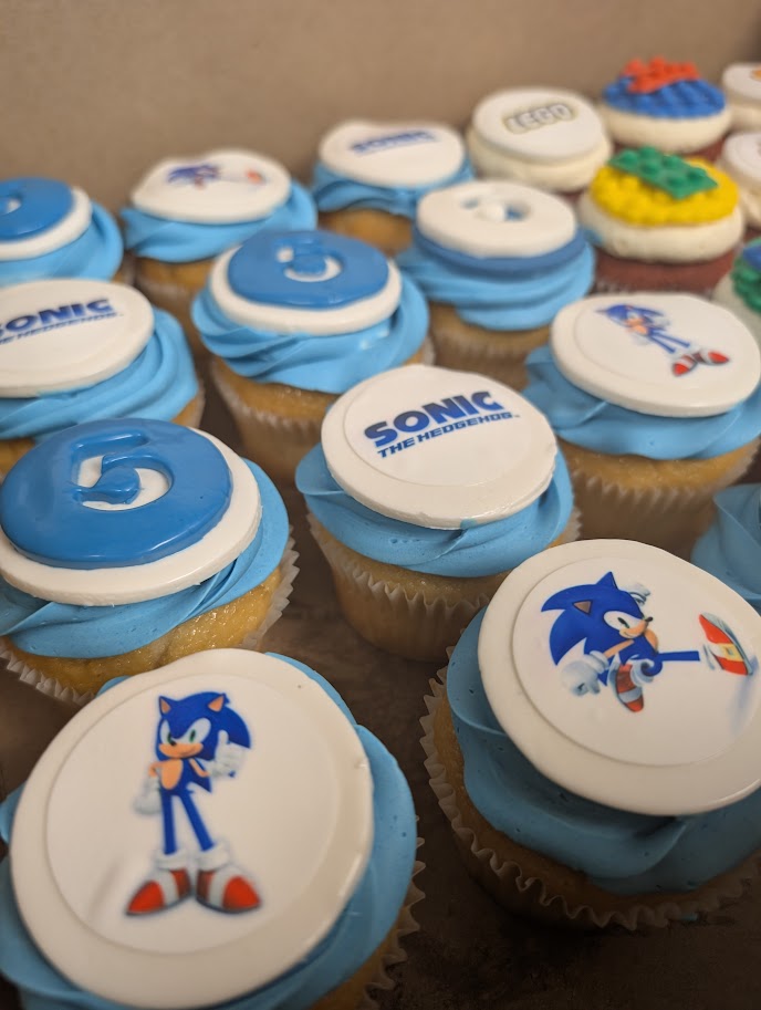 Edible Image Cupcakes