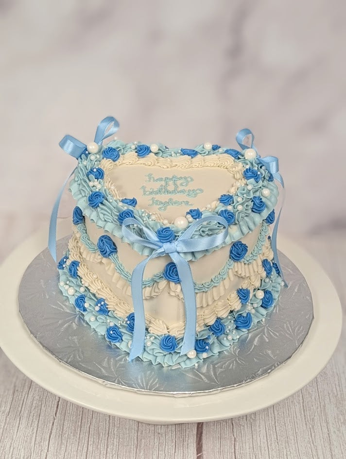 Floral Vintage Cake